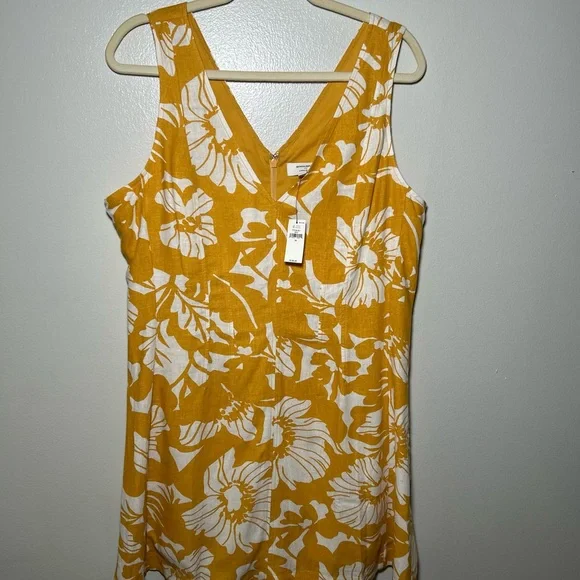 NWT Banana Republic Yellow Floral Mini Dress - Picture 2 of 6